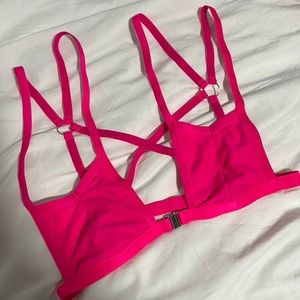 Outfromunder bralette